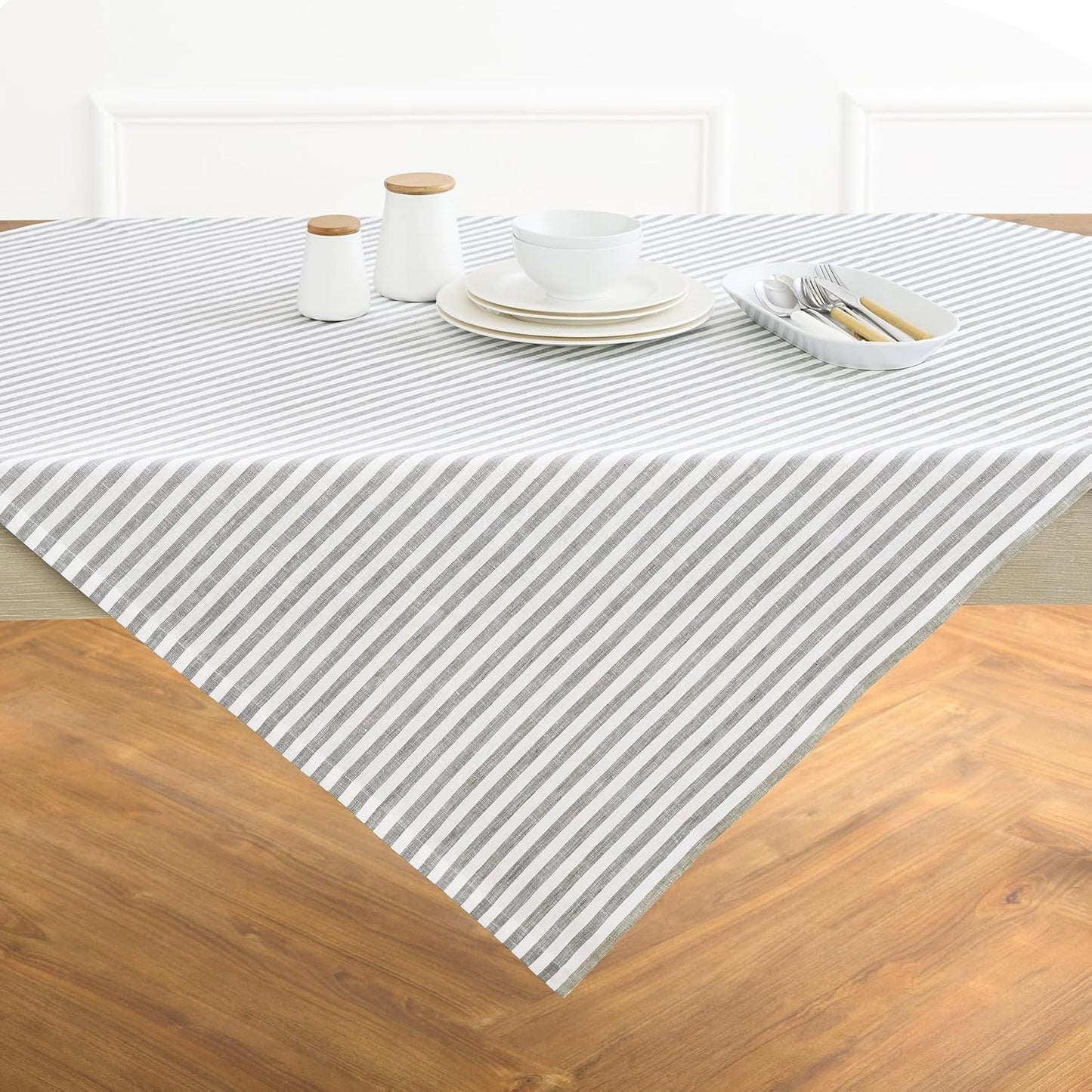 Solino Home Linen Round Tablecloth 70 Inch - Amalfi Stripe, 100% Pure Linen Violet and White Round Tablecloth - Machine Washable Table Cloth for Summer