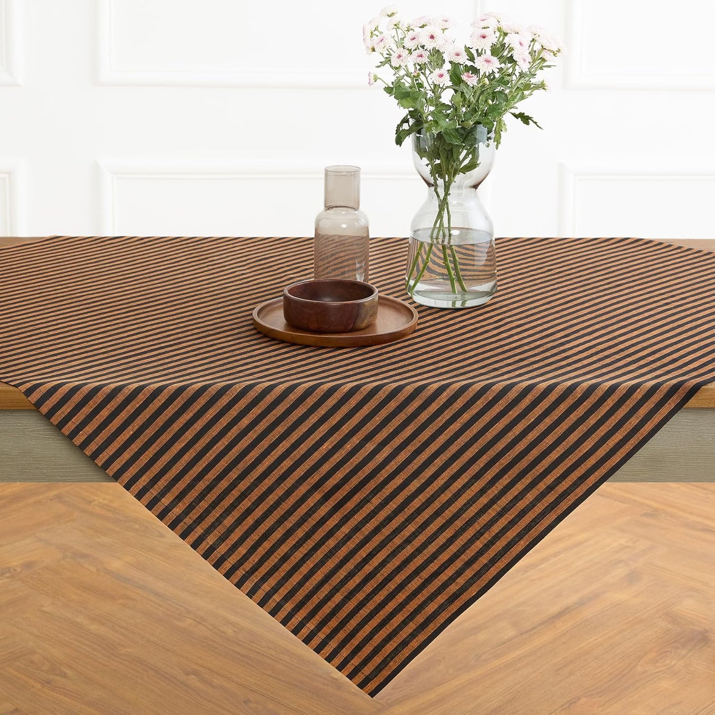 Solino Home Linen Round Tablecloth 70 Inch - Amalfi Stripe, 100% Pure Linen Violet and White Round Tablecloth - Machine Washable Table Cloth for Summer